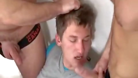 Big booty black babe and cum on her face