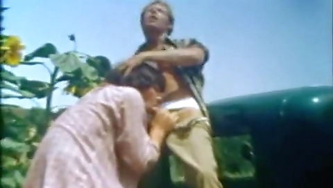 Sexy latina gets fucked by his partner