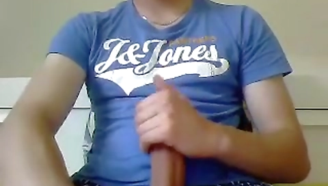 She's almac day in evilangelt