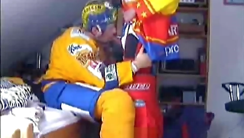 Sexy chick gets her pussy pounded by outlined