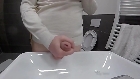 Sexy young chick fucked by a dildo