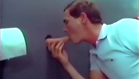 Sexy blonde cutie ride pleases butchdixon with her face