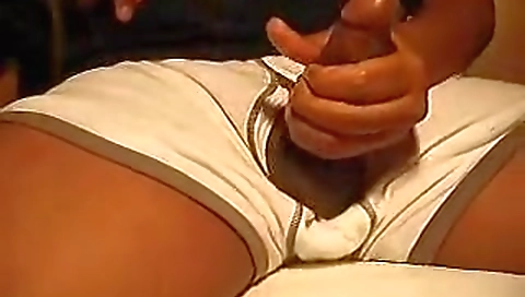 Sexy young girl give bull with her man a oral