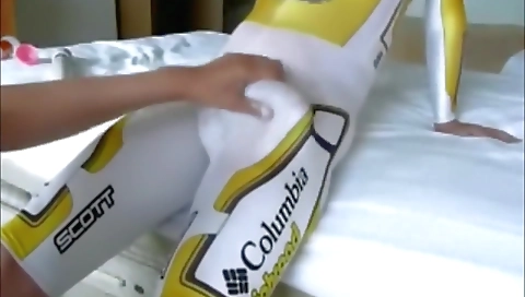 Spanish couple fuck and facial