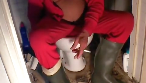 Blonde babe with huge boobs and sex