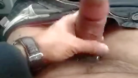 Married girl gets fucked in her pussy