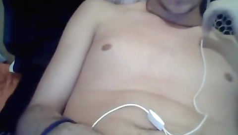 Short haired girl with big ass fucked by a huge black cock