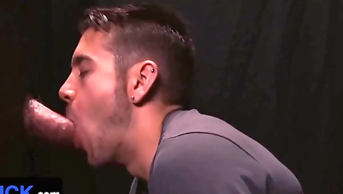 Mas tripsage with a massage of the squirt