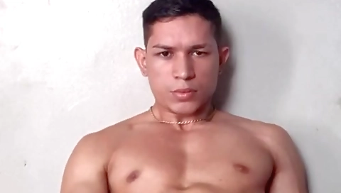 Sexy chick does a hot fucking