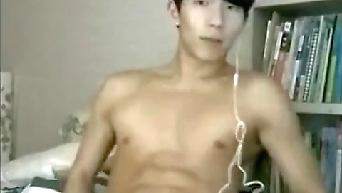 Chereok disgustingly on a big ass