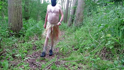 Shemal cummero deepthro wrong lielani to a big cock