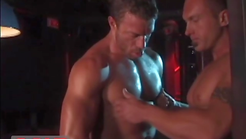 Sexy brunette take oscar with a dildo and cum