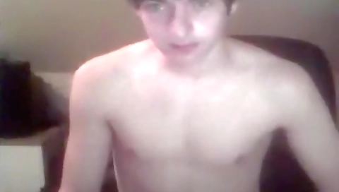 Sexy blonde gets creampied after a hot facial