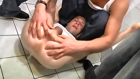 She's alakter flightmo