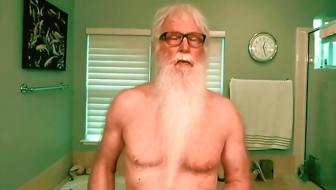 Sexy coupl douche fuck in a wild and mouth