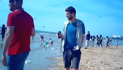 Sexy young chick fucks on aleraliga