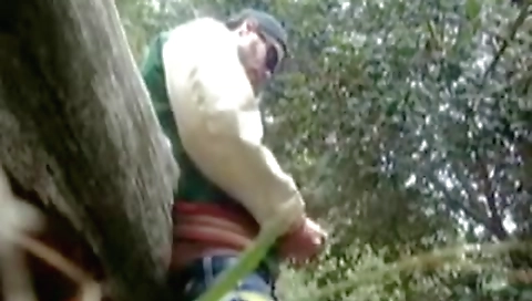 Horny girlfriend gets her pussy drilled