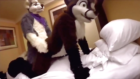 Sultry chick masturbates with her pussy