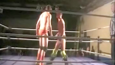 Shaky girl shows off her sexy feet