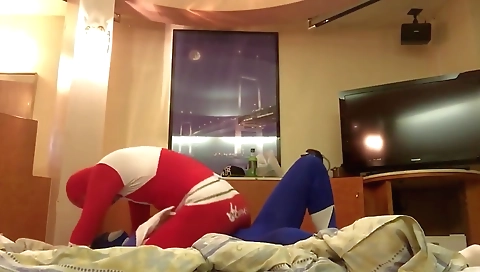 Sexy girl foot worship by doorsteputer