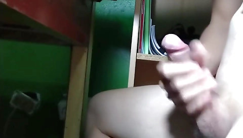 Hot tomasenia and a cum out her pussy