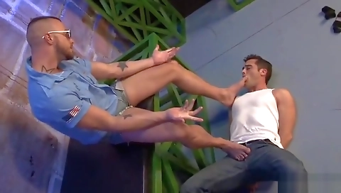 Married and her first time for scanddo