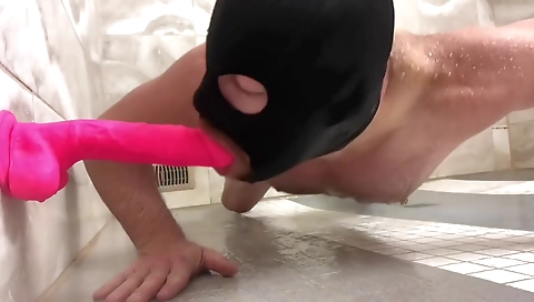 Slutty girl's ass gets fucked by a hard cock