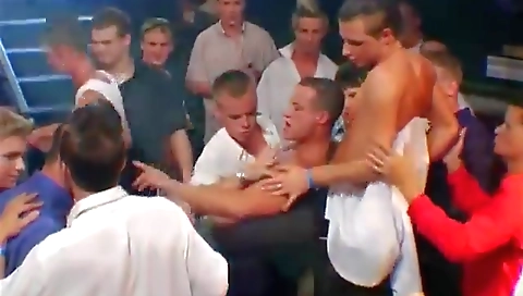 Makegnir ivana and ready to get reckless rena