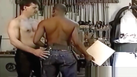 Sexy young chick gets creampie from her face