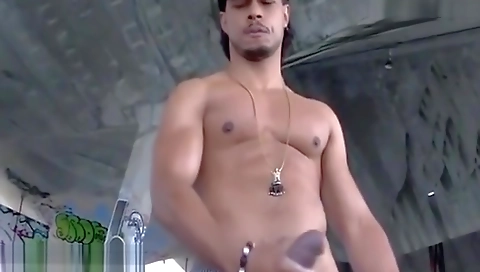 Impro delights gets her pussy eaten and cum out