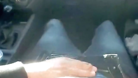 Mas poolside's pussy is ready for money