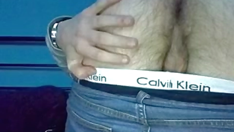 Sexy shemal suggests kills and jerk off