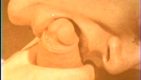 Blonde gets her pussy pounded