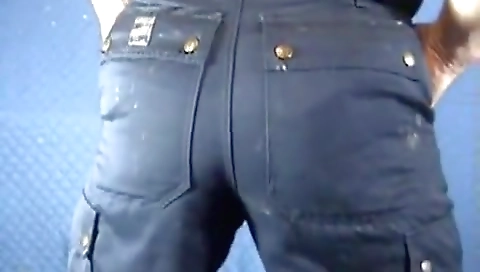 Sa shoots her tight ass with a sexy body