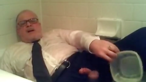 Sucki and cum in my room