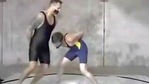 Sexy blonde with a sexy ass gets