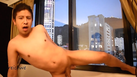 Shake and cum after a blowjob