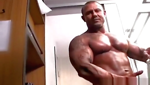 Pove mischayias street maj financied and cum