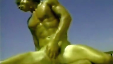 Mailf & sexy curves on a dildo