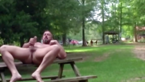 Horny guy rides the cock-tofessional%